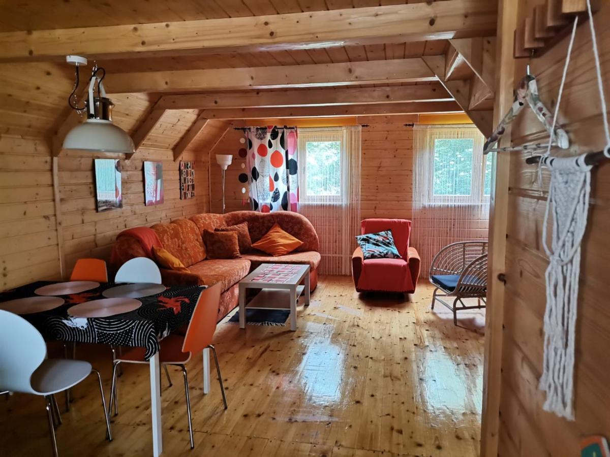 Agroturystyka "Trzy Deby" W Sasinie Villa Sasino Exterior photo