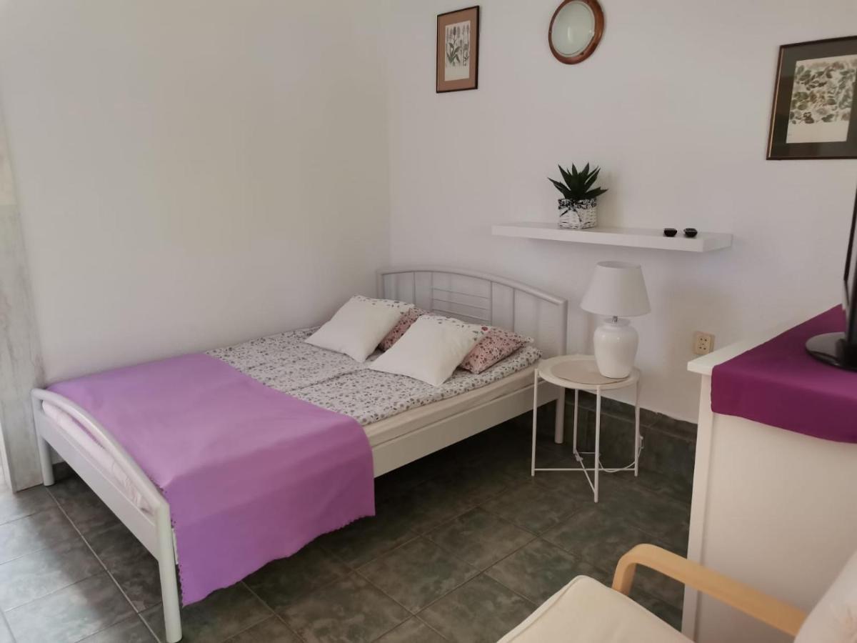Agroturystyka "Trzy Deby" W Sasinie Villa Sasino Exterior photo