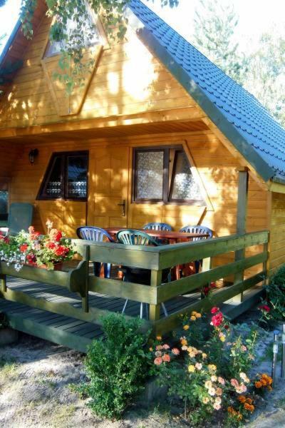 Agroturystyka "Trzy Deby" W Sasinie Villa Sasino Exterior photo
